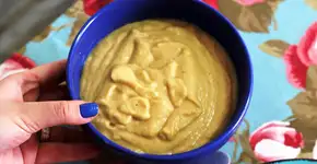 Aprenda a fazer Homus (pasta Árabe de grão-de-bico)