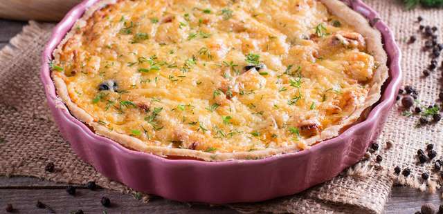 Torta de frango com requeijão cremoso deliciosa