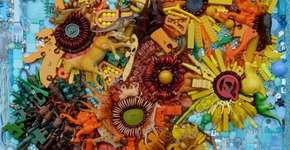 Artista recria fotografias e obras de arte com material reciclado