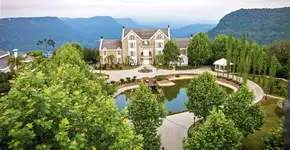 Castelo Saint Andrews: luxo e exclusividade no coração de Gramado