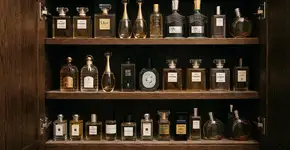 Por que o frasco de perfume nunca deve ser guardado na prateleira do banheiro