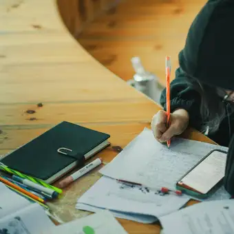 Featured mobile: O impacto do estudo no cérebro vai além do conhecimento