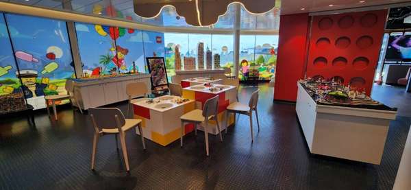 LEGO Family Zone oferece diversão para todas as idades  e fica dentro do Sportplex