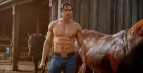 10 filmes de romance da Netflix que vão aquecer o coração em 2025