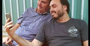 Por que o movimento Sleeping Giants incomoda tanto a família Bolsonaro ?