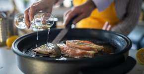 Cheiro de peixe na cozinha? Saiba como evitá-lo com dicas simples e naturais