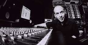 Victor Rice apresenta Sgt. Peppers Lonely Heart DUB Band