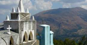 Professores podem concorrer a bolsas no Timor-Leste