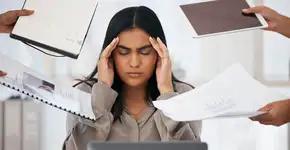 Brasil registra aumento de 68% nos afastamentos por problemas de saúde mental no trabalho