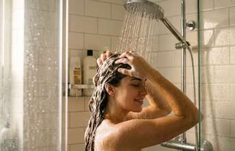 Secondary news: Assim danificamos os fios durante o banho: 3 erros comuns que cometemos dia após dia