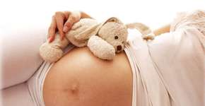 Crianças para adoção: hospitais terão placas de aviso