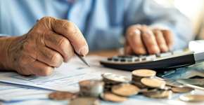 O hábito número 1 que destrói os sonhos de aposentadoria da classe média