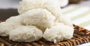 Cocada caseira com sabor de coco fresco para você se deliciar