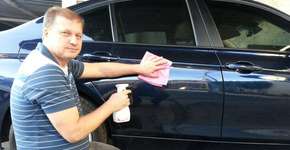 Dono de estacionamento desenvolve lava-rápido sustentável