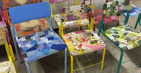 Com retalhos e fuxicos, alunos revitalizam cadeiras na Bahia