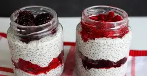 Aprenda a fazer pudim de chia saudável e delicioso