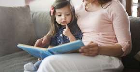 Veja o que as crianças aprendem quando escutam ou leem histórias