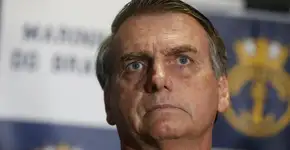 Bolsonaro é diagnosticado com cálculo renal e fará cateterismo