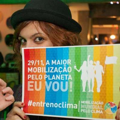 Depois de várias experiências profissionais em projetos que combatiam às mudanças climáticas,, Heloísa recebeu o convite para trabalhar no Greenpeace, mas a decisão de aceitar não foi fácil.