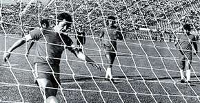 O dia em que Pinochet entrou em campo e fez um gol