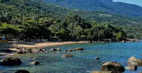 3 praias de Ihabela (SP) para curtir e relaxar sem gastar muito