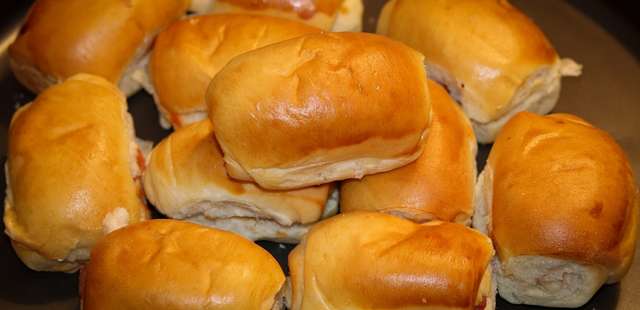 Bisnaguinhas caseiras: macias e perfeitas para qualquer refeição