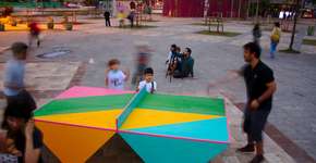 Mesa de pingue-pongue itinerante leva vida a praças de SP