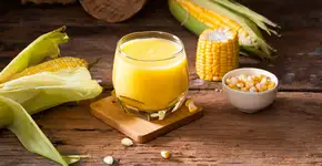Veja como fazer suco de milho caseiro e cremoso em menos de 20 minutos