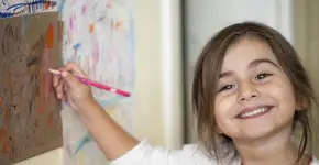 Que tal expor o desenho do seu filho no Mirante 9 de julho?