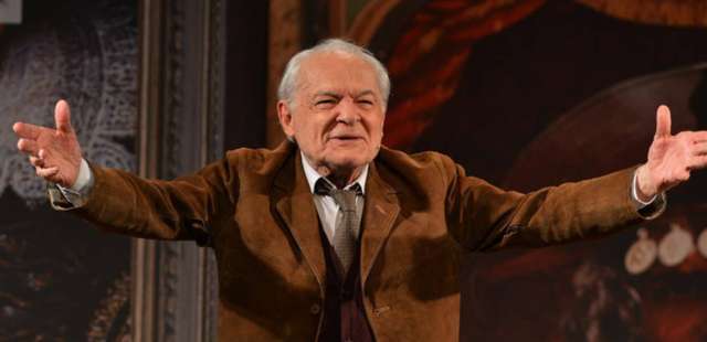 Espetáculo ‘Não Me Entrego, Não!’, com Othon Bastos