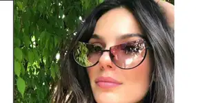 Isis Valverde aparece com visual antigo e fãs comparam com divas