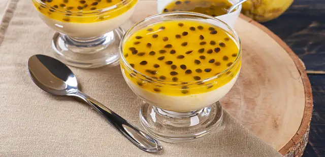 Mousse de maracujá refrescante e incrivelmente simples de fazer