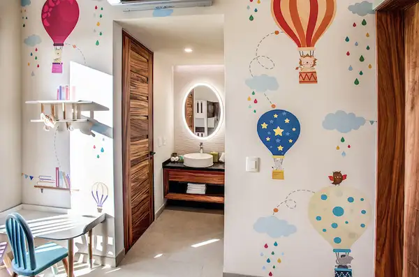 Interior da suíte familiar do Palmaïa, The House of Aïa