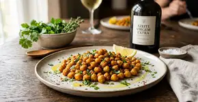 Os chefs marroquinos concordam: “Para fazer grão-de-bico perfeito, o que você precisa é refogá-lo em azeite, cominho e coentro.”