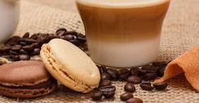 Café cremoso especial para surpreender no café da manhã de Dia dos Pais