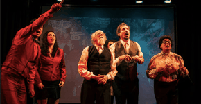 Peças com até 50% de desconto para você curtir as férias