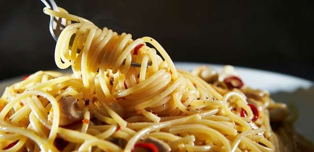 Macarrão alho e óleo mais gostoso da sua vida