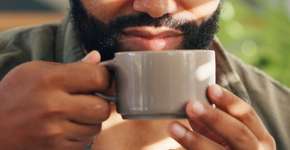 Beber chá dessa forma pode reduzir risco de ter diabetes