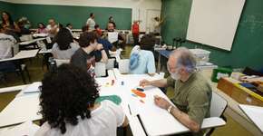 USP promove 50 cursos gratuitos para professores da educação básica