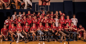 Punição leve para atletas que fizeram gesto obsceno gera revolta