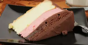 Como fazer um bolo napolitano bonito e delicioso