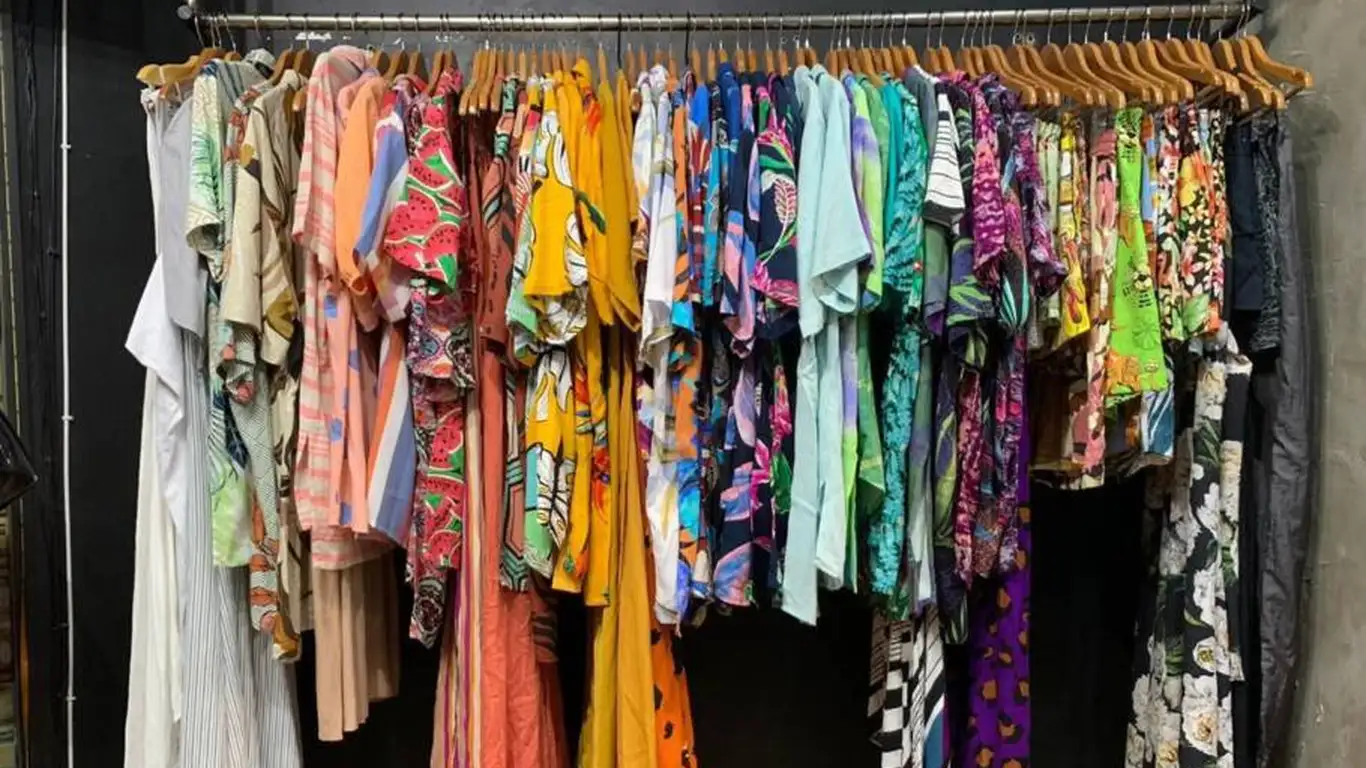 Moda artesanal em BH: Kika Menin comanda a Co.Lab, a primeira loja colaborativa de pequenos produtores da cidade