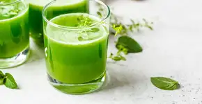 Como o suco detox pode curar sua ressaca com sabor e frescor