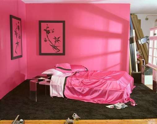 Fotógrafa registra sets de filmes pornôs 