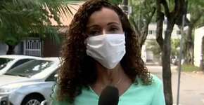 Repórter tem crise de riso no ar ao noticiar prisão de modelo nua