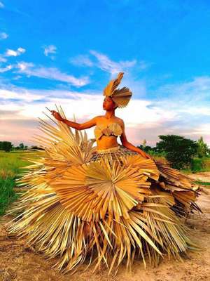 Suchanatda Kaewsa-nga cria coleções inspiradas em Victoria's Secret 