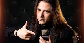 Morre Andre Matos, ex-vocalista da banda Angra