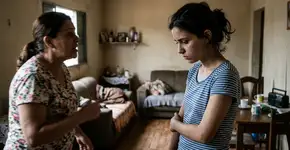 O que significa permanecer em silêncio durante uma discussão, segundo a psicologia?