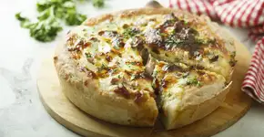 Torta de cogumelos super saborosa