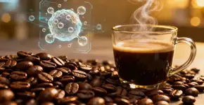 3 Xícaras de café por dia podem te manter 5 anos mais jovem